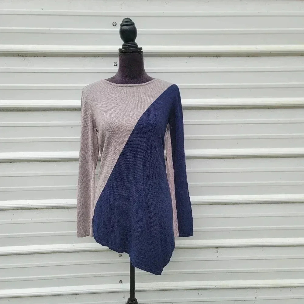 Chelsea & Theodore Womens Asymmetrical Sweater Cashmere Beige Navy Long Sleeve M